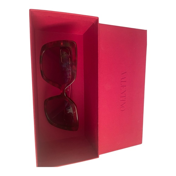 Valentino Burgundy Sunglasses  SOPHISTICATED AND ELEGANT VALENTINO